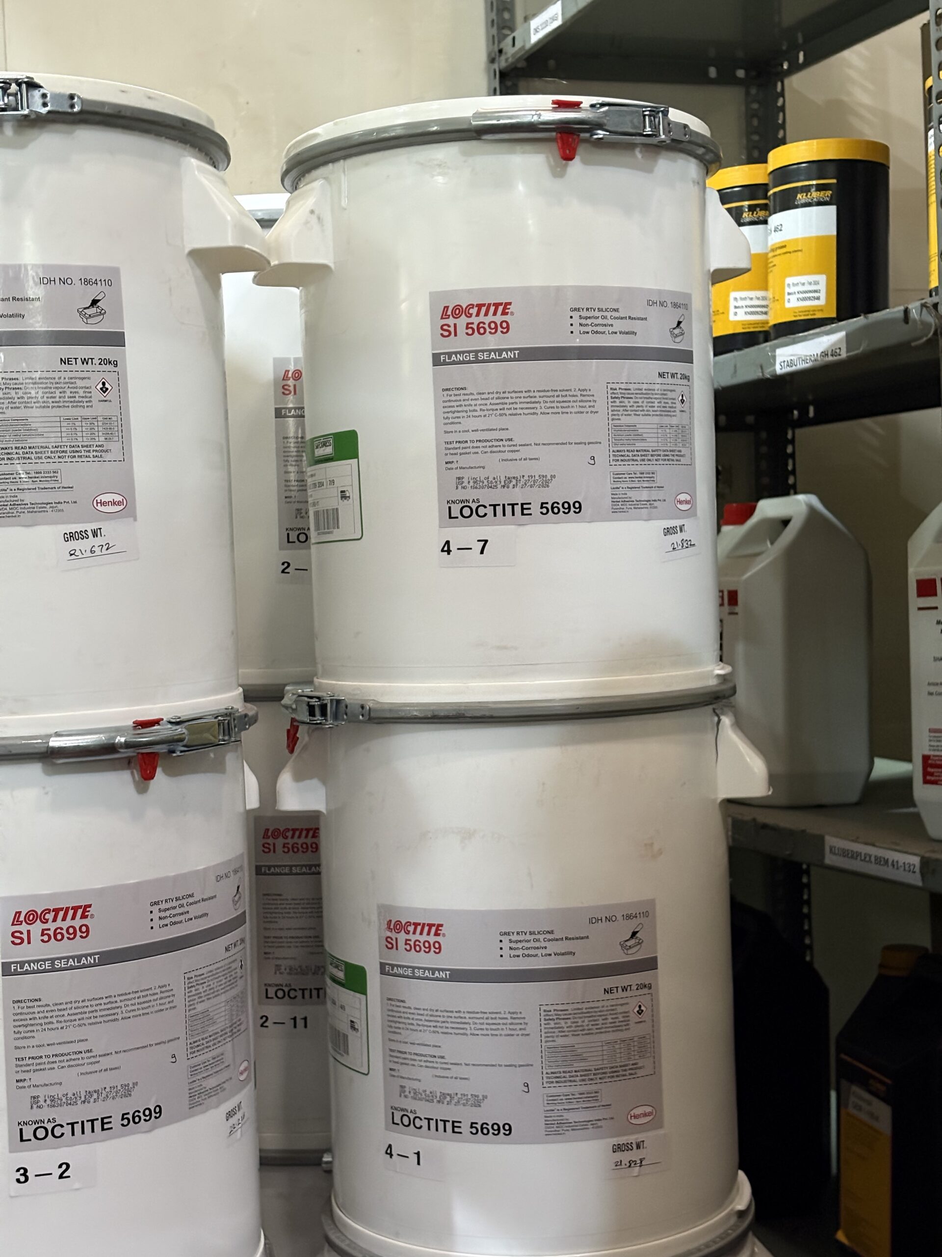 Thread sealants