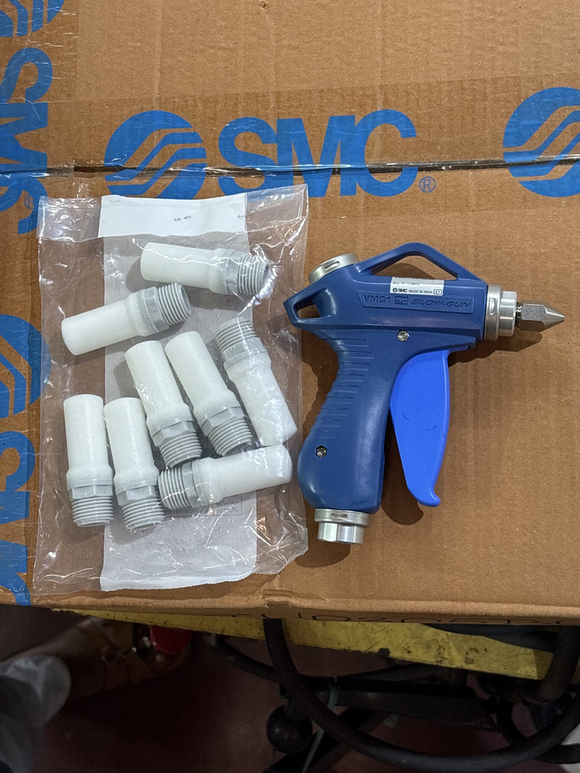 Lubricant sprays